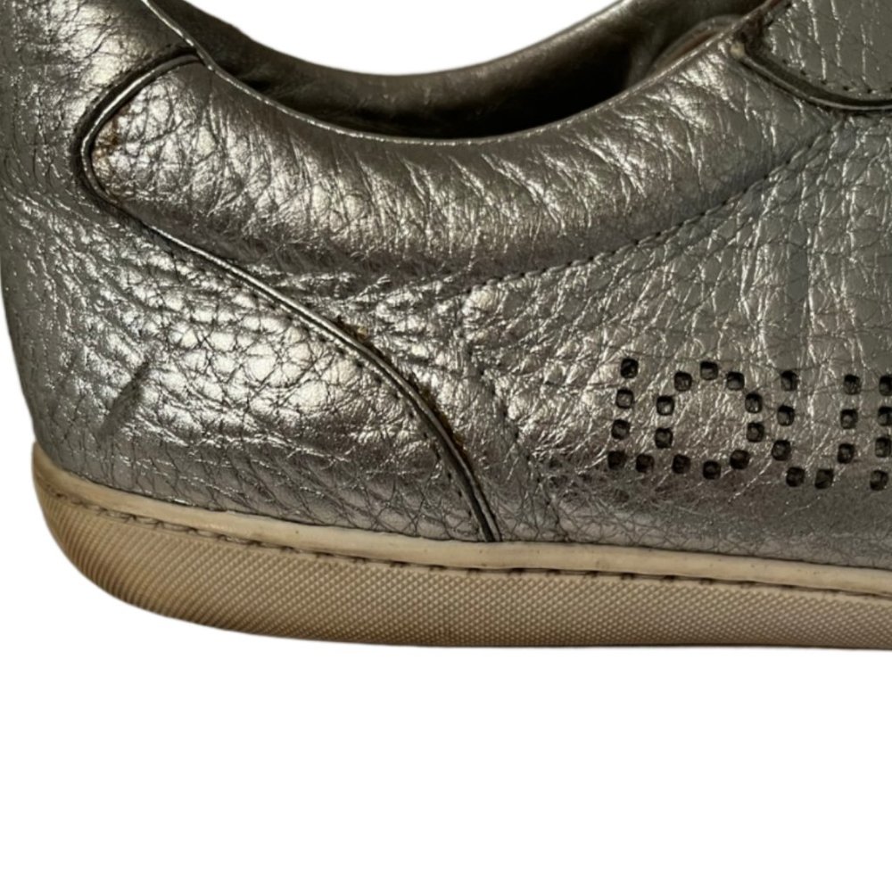Louis Vuitton Silver leather low trainers, size 9 - Picture 13 of 13